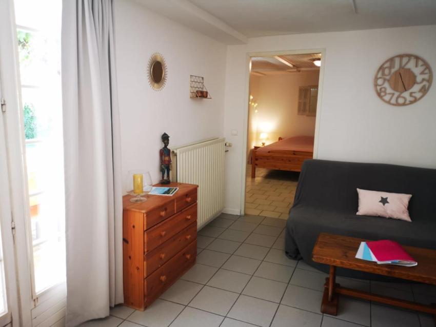 Residence Miro, Gites Avec Piscine Chauffee Et Tennis Les Arcs-sur-Argens Экстерьер фото