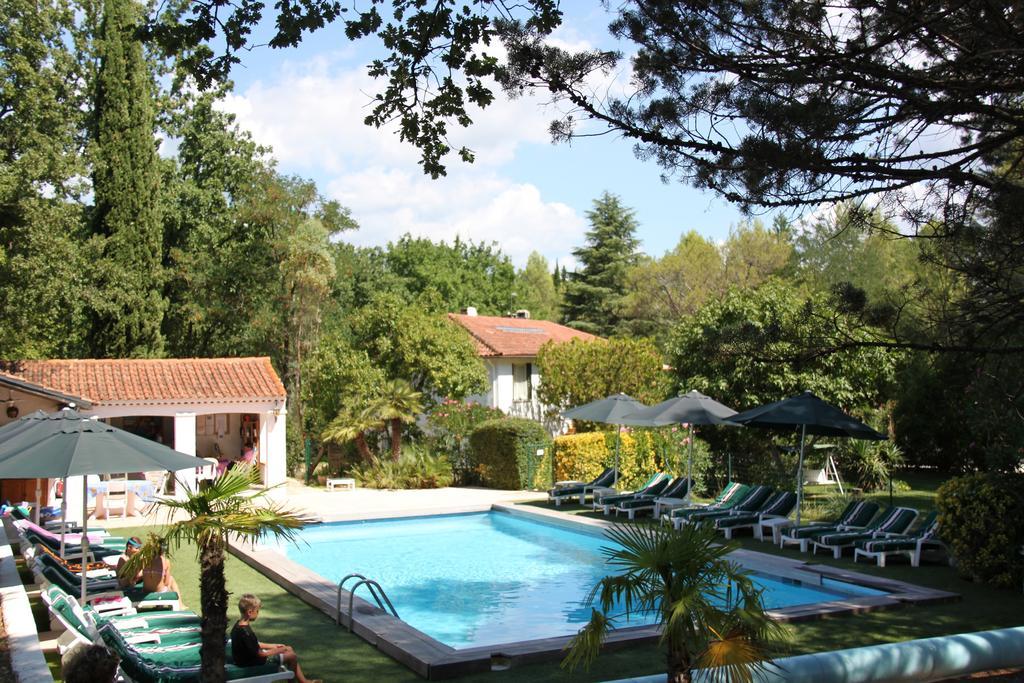 Residence Miro, Gites Avec Piscine Chauffee Et Tennis Les Arcs-sur-Argens Экстерьер фото