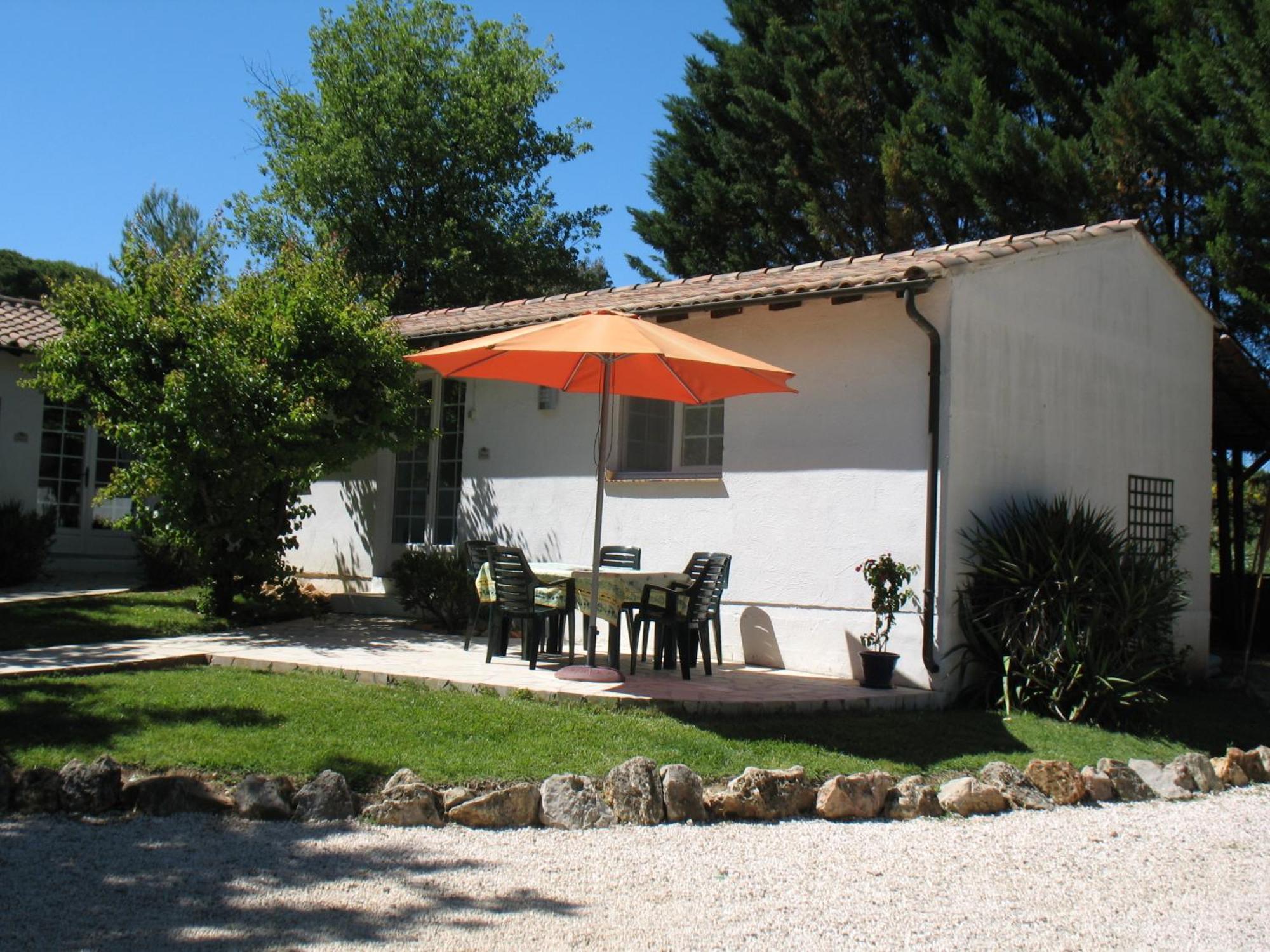 Residence Miro, Gites Avec Piscine Chauffee Et Tennis Les Arcs-sur-Argens Экстерьер фото