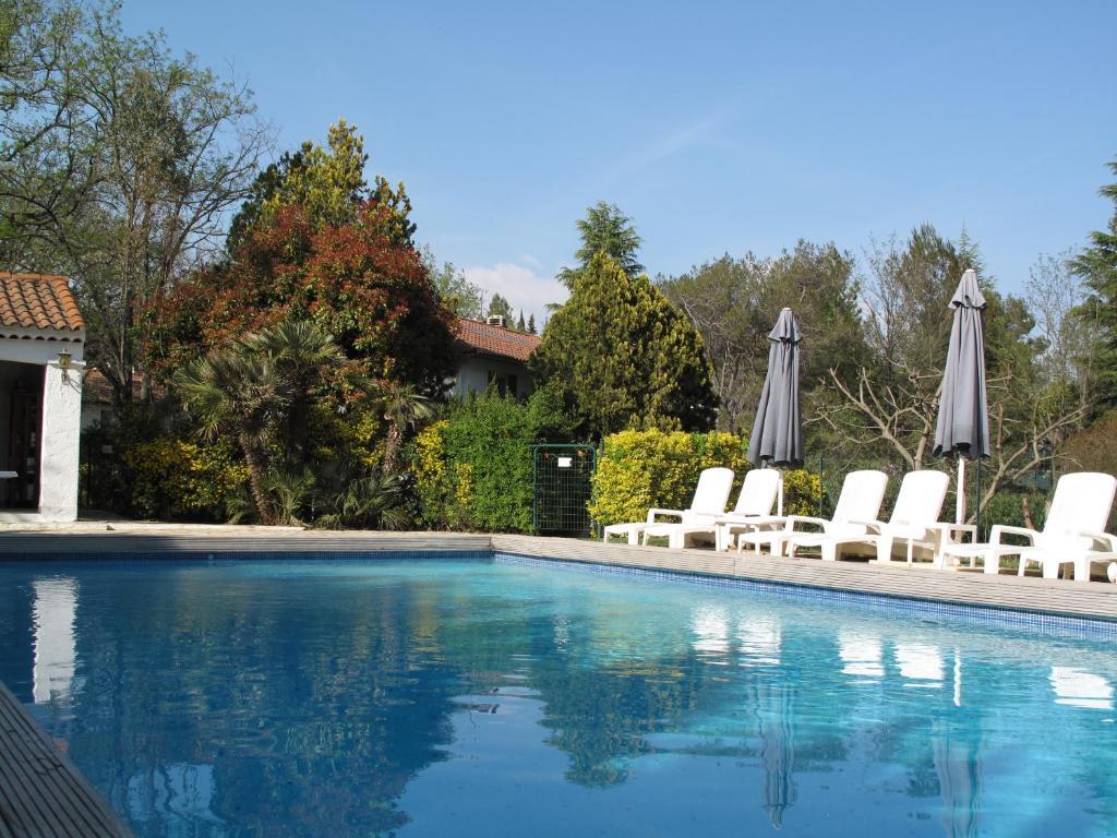 Residence Miro, Gites Avec Piscine Chauffee Et Tennis Les Arcs-sur-Argens Экстерьер фото