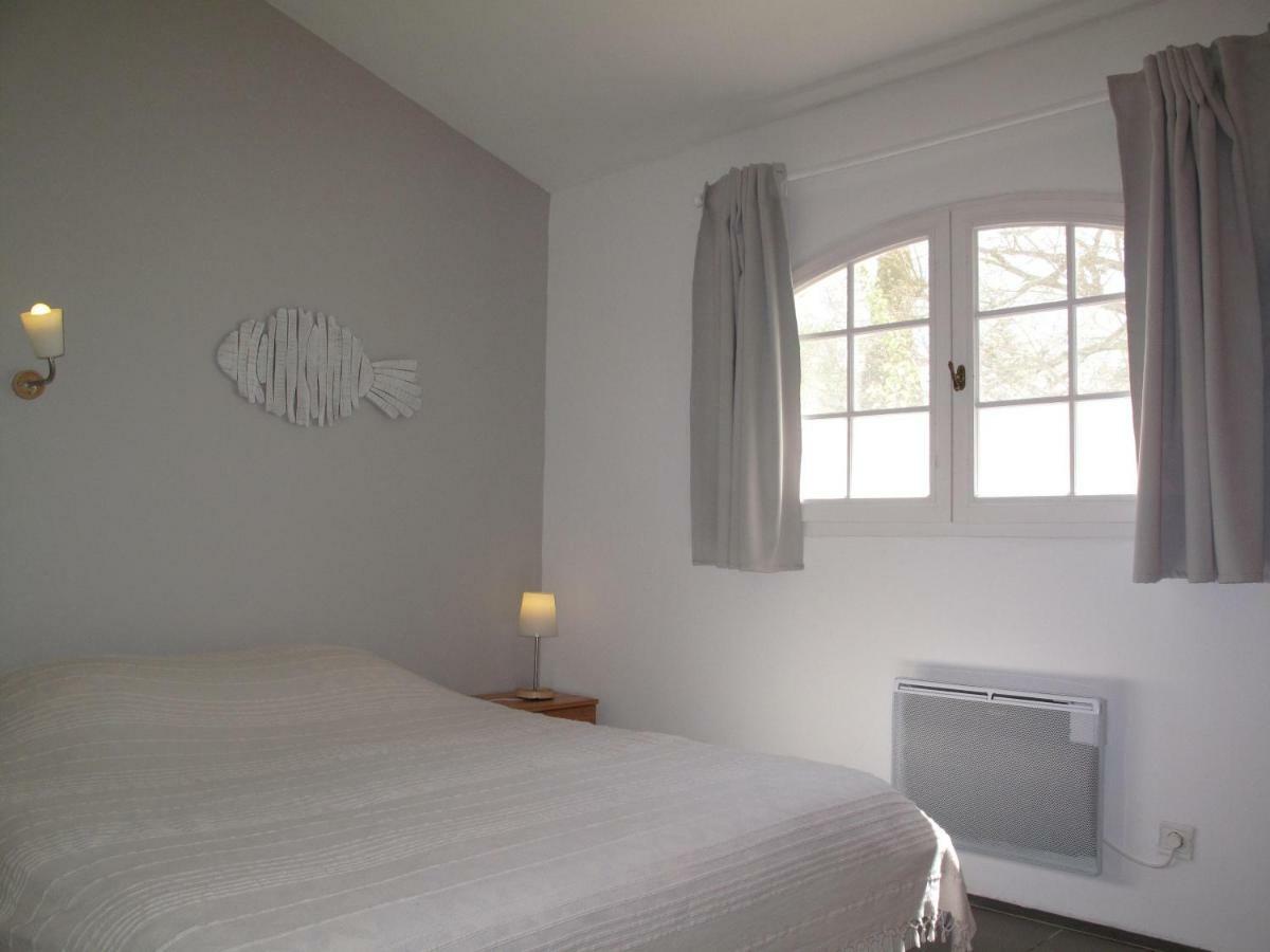Residence Miro, Gites Avec Piscine Chauffee Et Tennis Les Arcs-sur-Argens Экстерьер фото