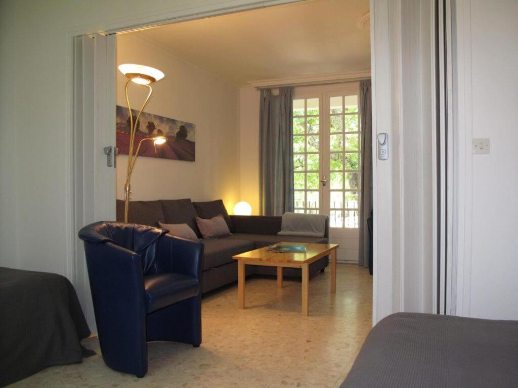 Residence Miro, Gites Avec Piscine Chauffee Et Tennis Les Arcs-sur-Argens Экстерьер фото